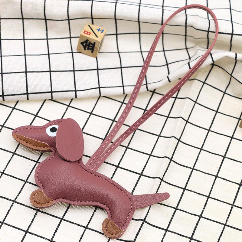 Dackel-Lederanhänger: Süßer Welpen-Schlüsselanhänger und Auto-Ornament für Paare.