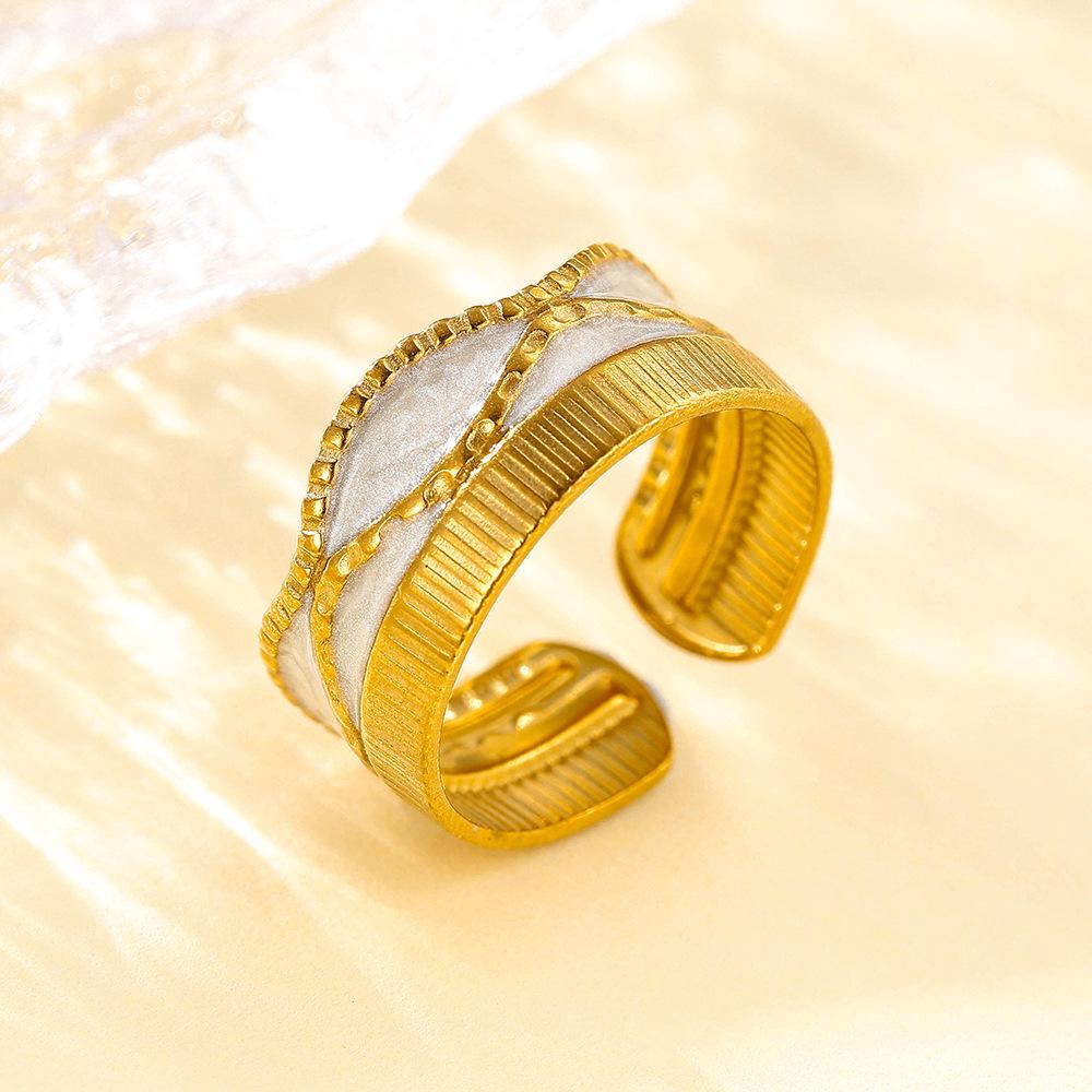 18K Gold-Plated Devil's Eye Ring - Women's Trendy Fashion Jewelry