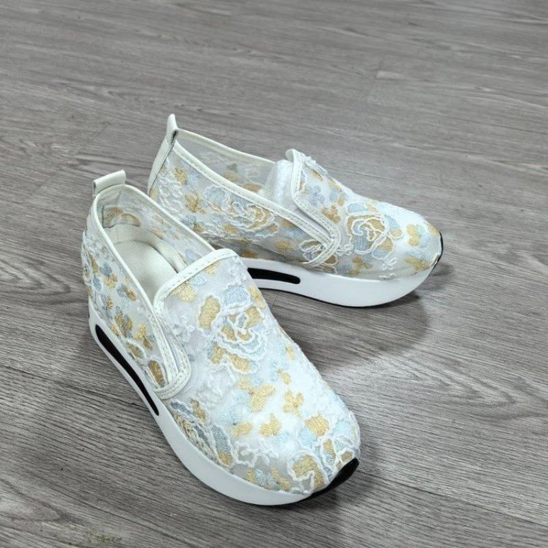 Mesh Single Shoes One Foot Wearing Shallow Mouth Thick-soled Fabric Single Shoes with A Round Toe