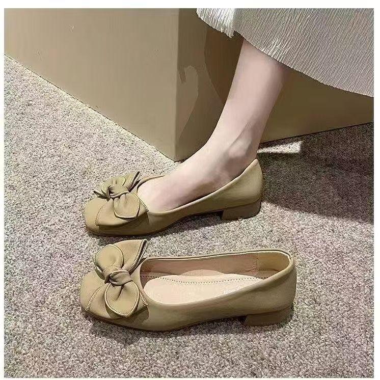 French soft-soled single shoes women's 2025 spring and summer new models with skirts Mary Jane small leather shoes women's shallow soft-soled shoes