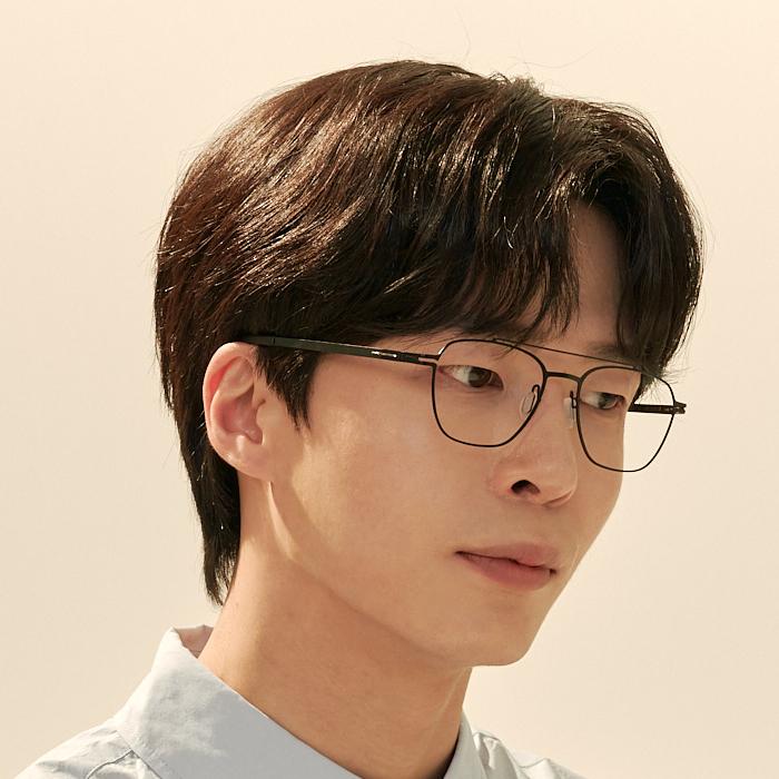 Alloaiweeo [The Air_Flat] Al8307 0909M Ultra-Lightweight Double-Bridge Retro Square Black Eyeglass Frame