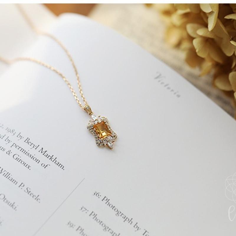 Natural Citrine S925 Sterling Silver Necklace, Womens Retro Oil Painting Artistic Style. 925 silver