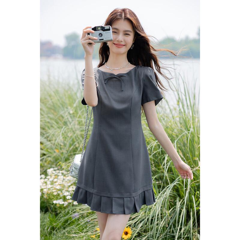 Mokana Women s Pleated Short-Sleeve Dress L