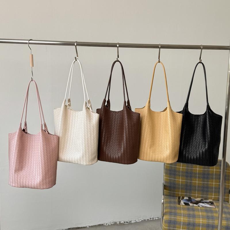 New Fashionable Large Capacity Women's Woven Tote Bag Casual Shoulder Bag Maternity Bag Stylish Women's Handbag
