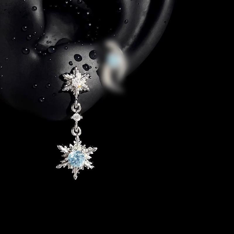 French Snowflake Zirconia Tassel Earrings - Exquisite Design & Light Luxury Style