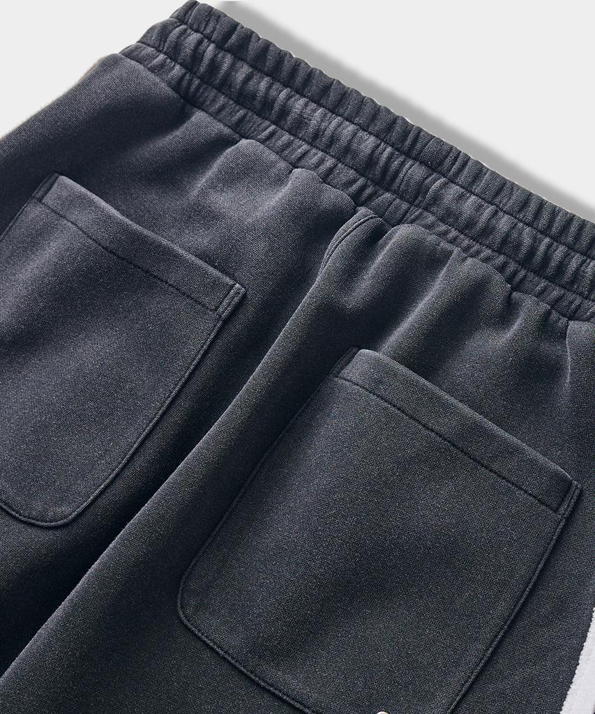 Dimiteulibeullaeg Vlad One-Pleat Curved Track Sweatpants_Pigment Charcoal