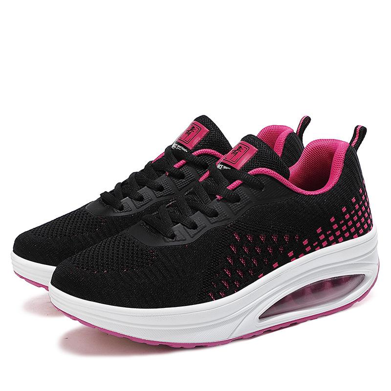 Dance shoes Women's beef tendon non-slip soft-soled rocking shoes Square dance shoes Sports walking shoes Mom shoes Spring and Autumn