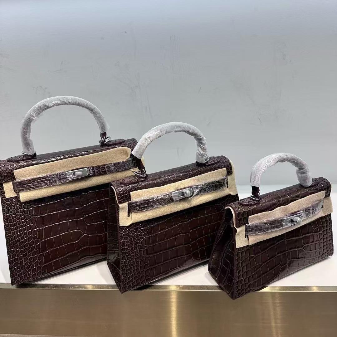 

Пакет чувствительности И Сумка в новом стиле Желтая зернистая кожа рыбы Одноплечевая сумка Простая ретро-декорация Женская сумка 19cm