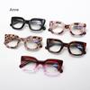 Men Trendy Rivet Reading Glasses Women Vintage Durable Square Frame Eye Glasses Blue Light Blocking Hyperopia Eyewear Óculos