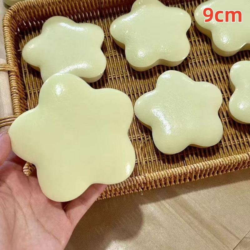 1Pcs Slow Rising Pinch Stress Relief Squeeze Toys Yellow Squishy Star Fidget Toy Sensory Soft Slow Rebound Decompression Toy
