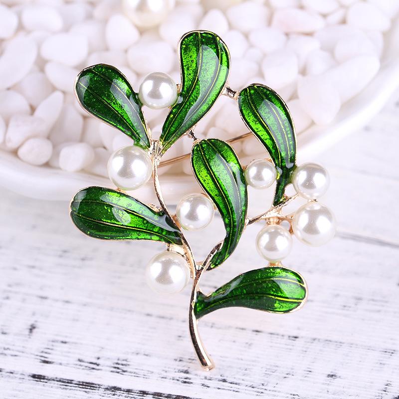 Fashion Match Personality Inlaid Pearl Brooch Corsage Flower Female Jewellery Accessories Long-Lasting Color Exquisite Hypoallergenic Brooch BFF Gift