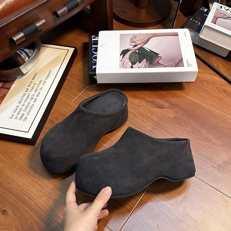 

Жіноче взуття на товстій підошві з великим носом, Ретро стиль, що збільшує зріст, На один розмір, Ледачі пів-пантофлі 40 чорний