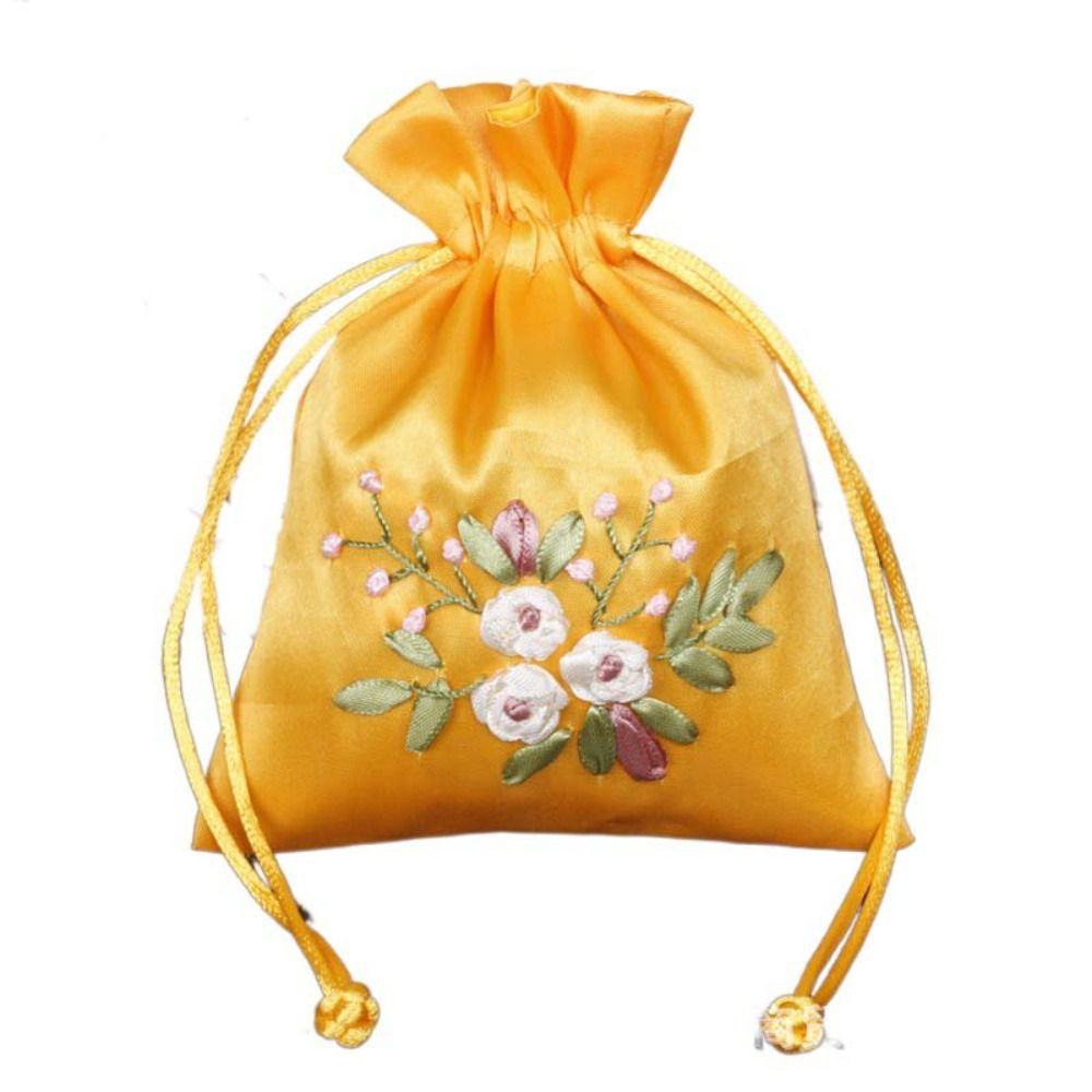 Candy Bag Embroidery Flower Drawstring Bag Perfume Spice Bag Cloth Storage Bag  Ladies