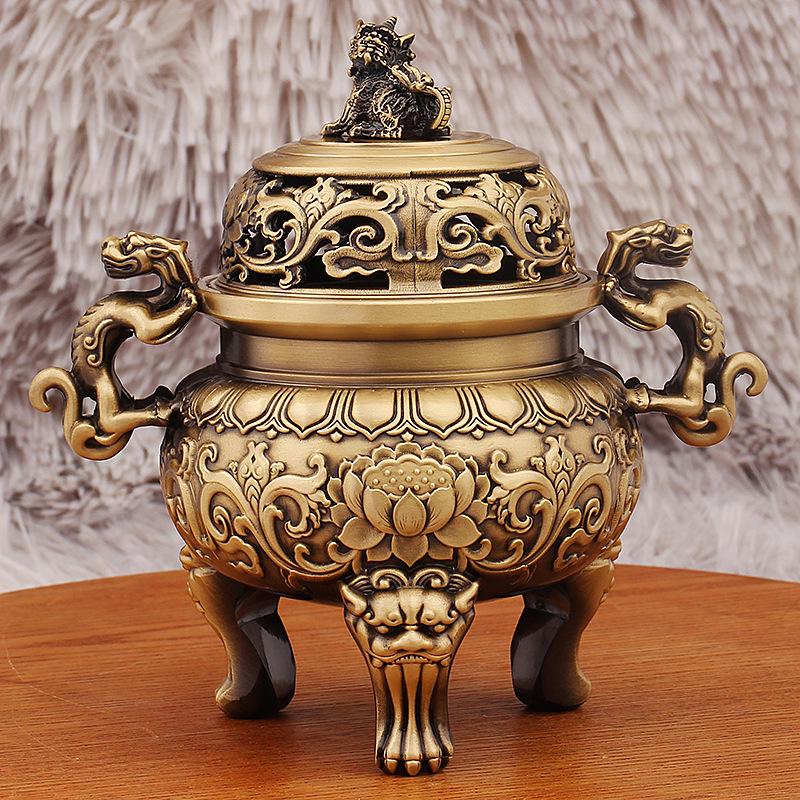 Antique Brass Animal Head Incense Burner: Three-Legged Aromatherapy Ornament for Indoor Buddhist Hall or Tea Ceremony