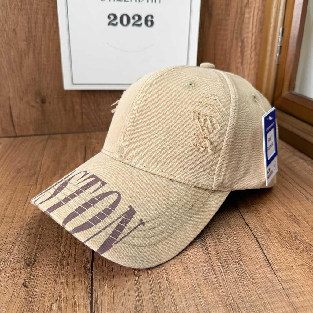 American retro old ripped cap men and women four seasons students versatile letters show face small tide baseball cap