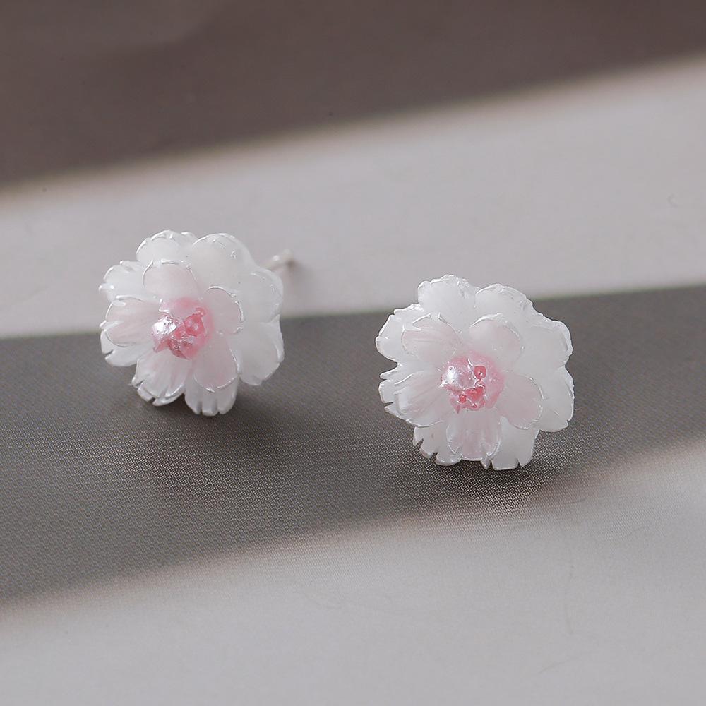 Camellia Cherry Blossom Heart Earrings - Elegant Simple Resin Studs for a Girly Forest Style
