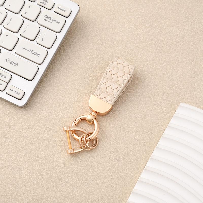 Luxury PU Leather Anti-Lost Motorcycle Car Keychain Pendant