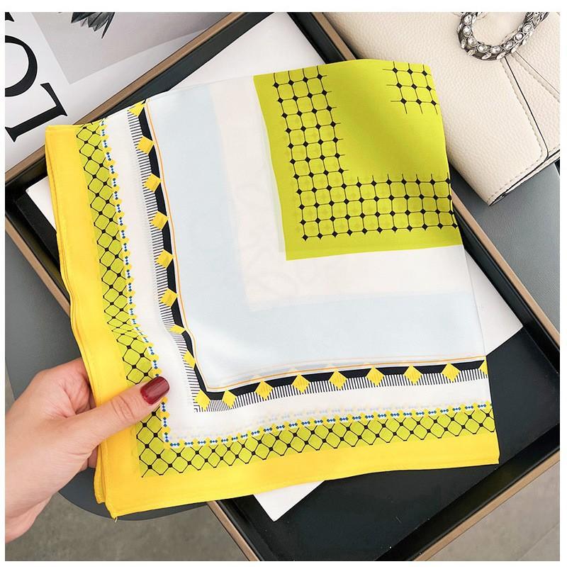 Seide Maulbeerseide 11cm kleines quadratisches Tuch neue Farbkombination geometrischer Linienaufdruck 111% Seide Seidentuch Taschendekoration