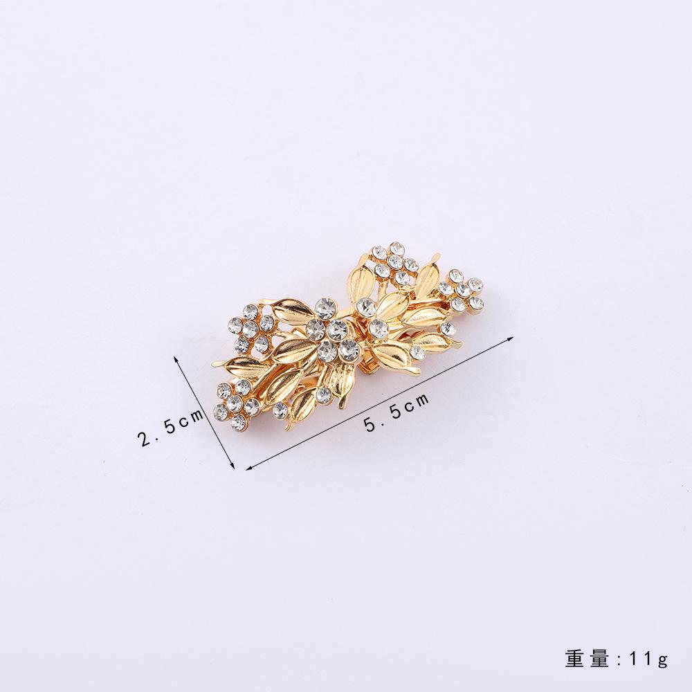Rhinestone Wool Clothes Clip, Clip, Alloy Corner Buckle, Collar Clip, Scarf Clip, European And American Waist Clip, Fixed Brooch