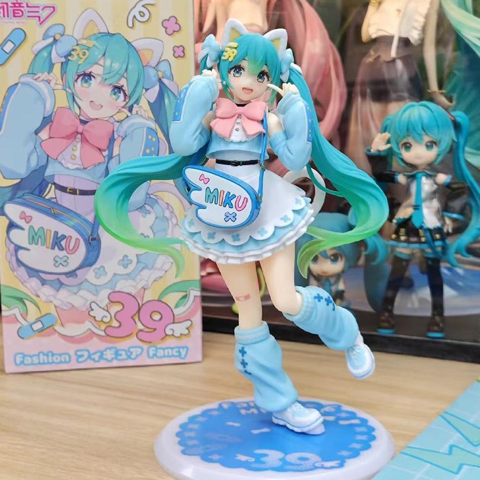 In Stock Original Fashion Hatsune Miku Fashion Figure Fancy 19CM Animation Limited Cute Doll Models Gifts for Boys