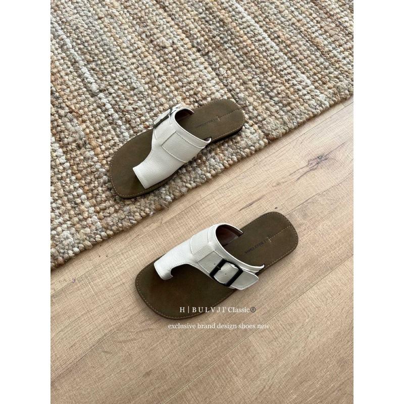 

Retro toe slippers women s summer wear 2025 spring and autumn new models new niche flat bottom soft bottom beach cool 39 абрикосовый