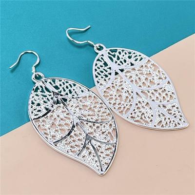 Fashionable and Trendy Jewelry with Silver Plated Decorations, Exquisite Retro S925 Silver Leaf Earrings
