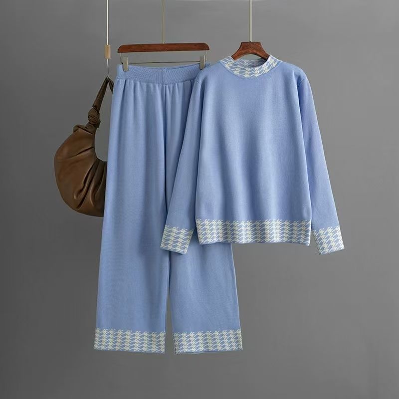 

Модный вязаный костюм в гусиную лапку: свитер и брюки, комплект из двух предметов Sky Blue One size