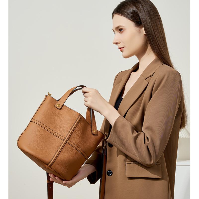 Niche Texture Versatile First-layer Cowhide Commuting Large-capacity Bucket Bag Elegant Single Shoulder Oblique Span Bag