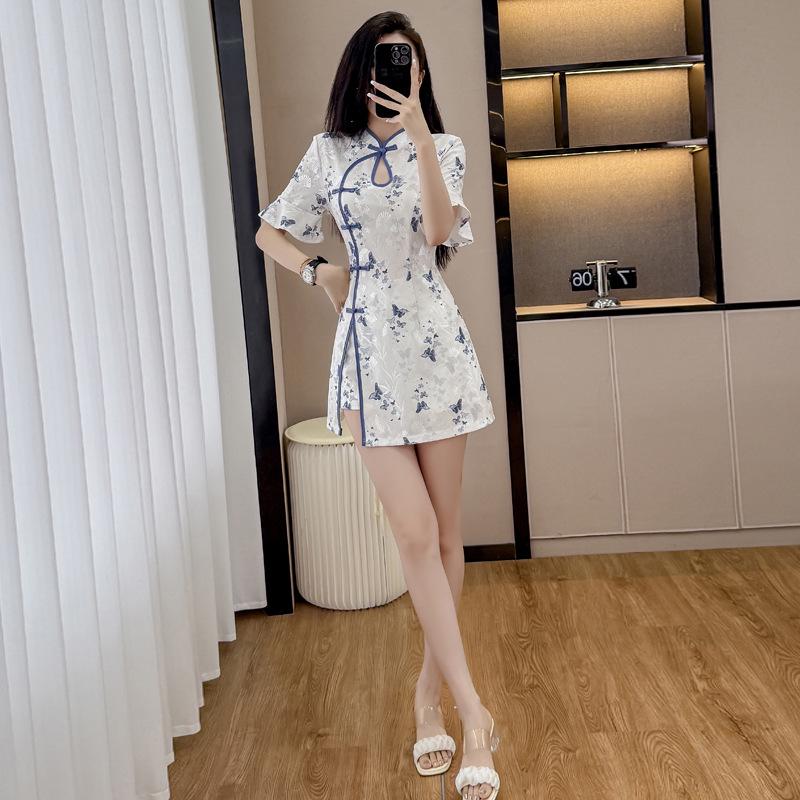 Set Rochie Modernă Cheongsam în Stil Chinezesc din Două Piese pentru Fete