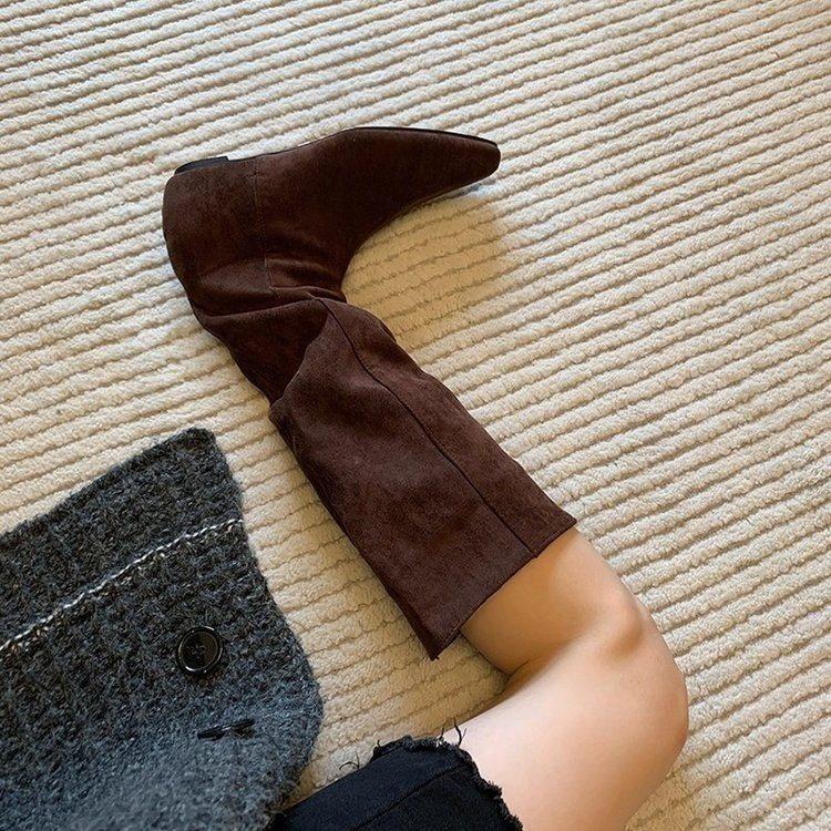 Pile boots women's autumn and winter wasteland beautiful and thin cowboy boots new western inner height increase 2025 rad fold tip