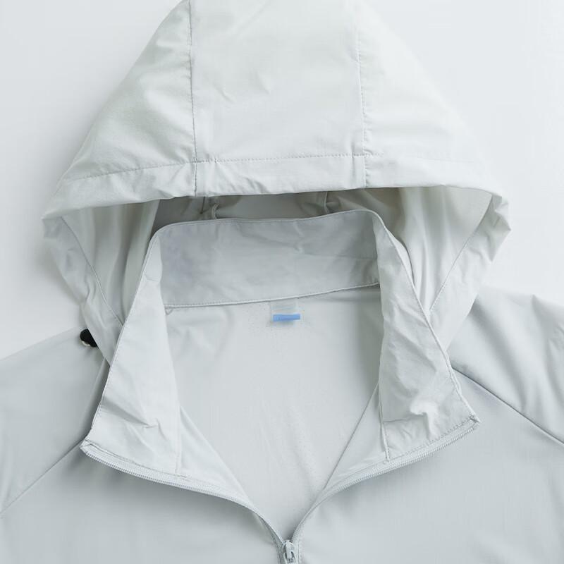 Dibenze Men's Plus Size Lightweight Ice Silk UV Protection Hooded Jacket