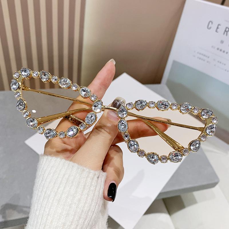 New Luxury Diamond-encrusted Cat-eye Sunglasses Ladies Personality Metal Butterfly Frame Ins Sunglasses