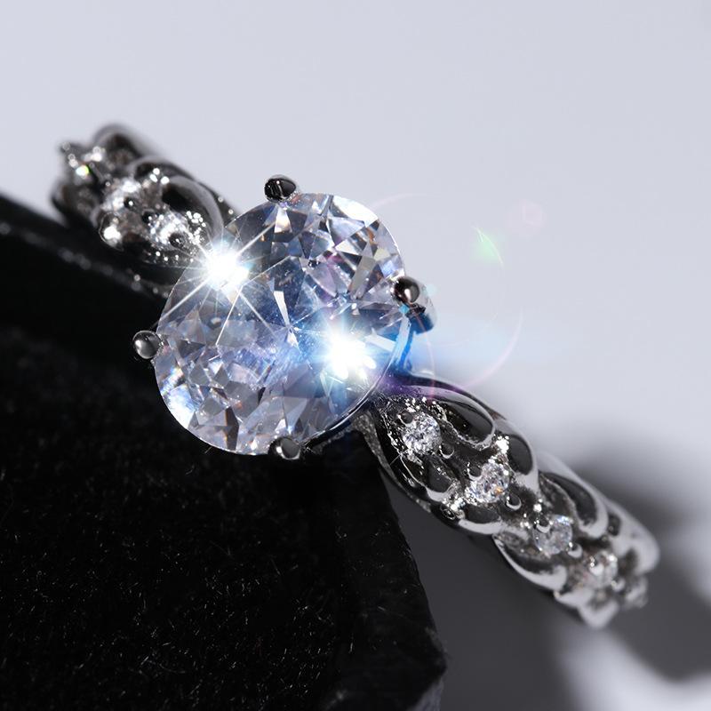 Gorgeous Wedding Set Rings for Women Engagement Rings Luxury Inlaid Round Cubic Zirconia Jewelry Suitable for Everyday Wear Jewelry