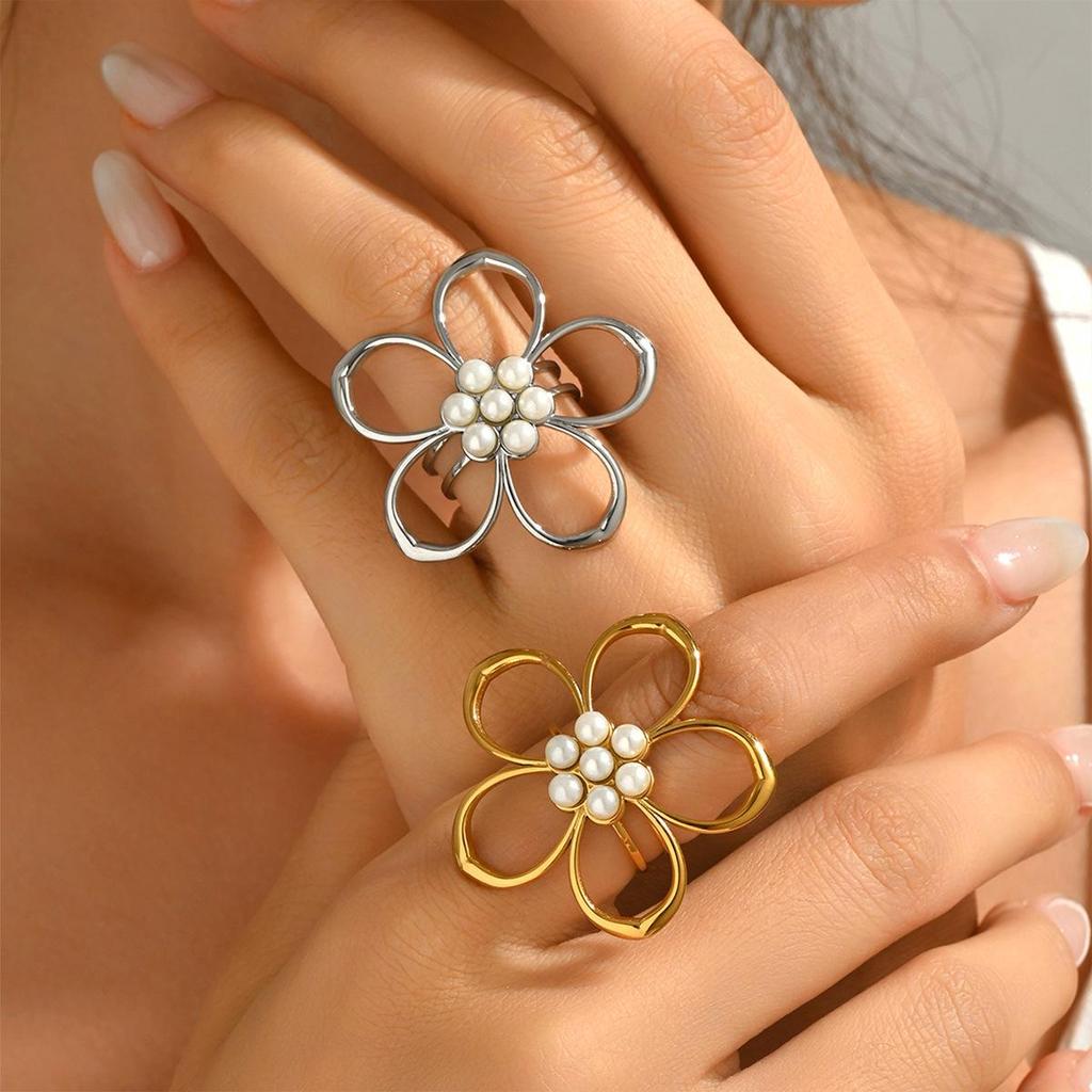 Chic Stainless Steel Hollow Flower Ring with Faux Pearl - Elegant Women's Floral Jewelry