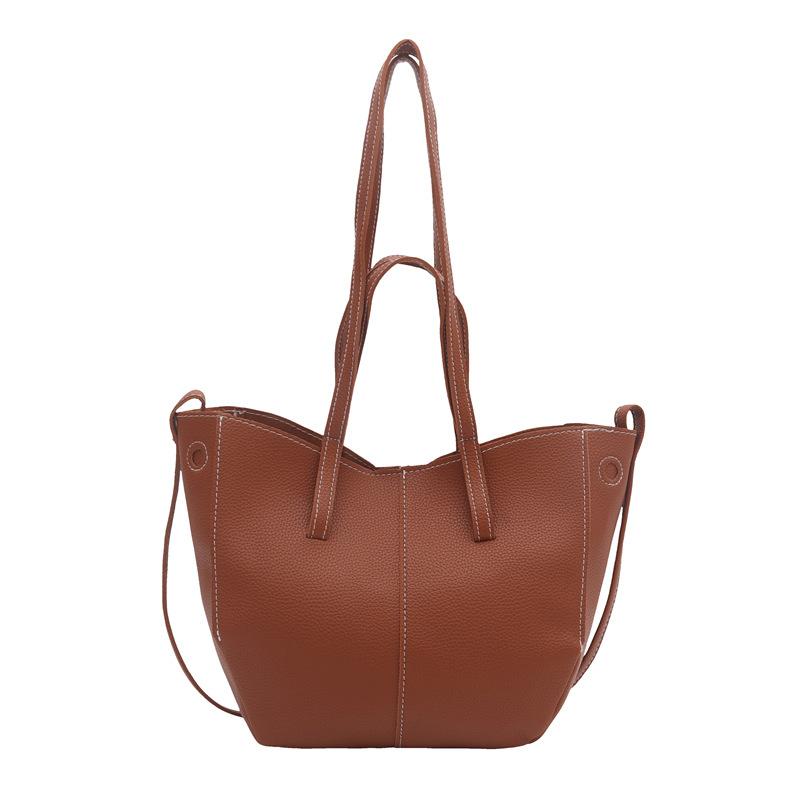Bag women's new wing bag retro large-capacity commuter tote bag handbag