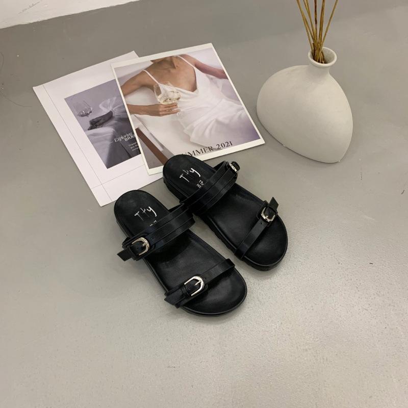 2025 summer flat bottom non-slip word with open-toe buckle breathable round head fashion thick-soled beach sandals women's shoes
