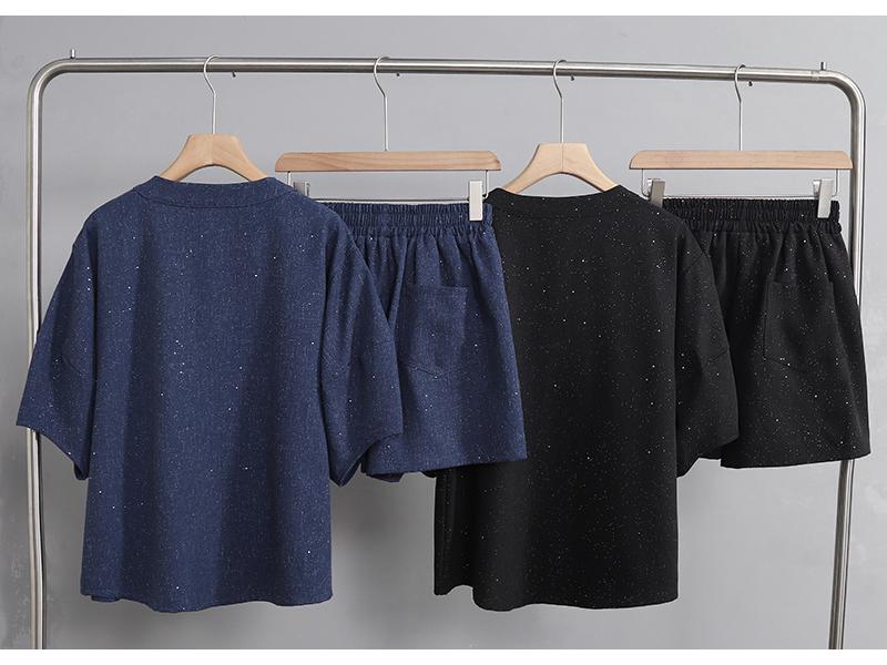 2025 Women's Trendy Casual Summer Two-Piece Set: Short-Sleeved Top & Slimming Shorts