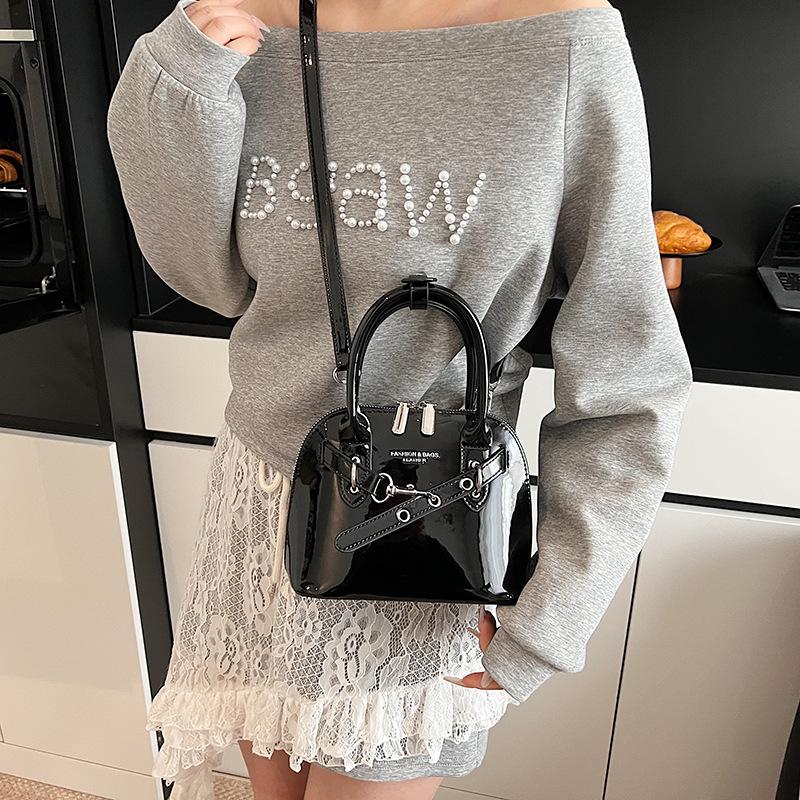 Premium texture shell bag women's new fashion versatile messenger bag summer popular portable small bag