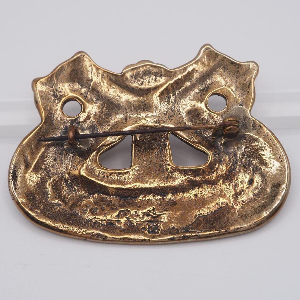Used F524 Brooch Viking Ship Gold Color Design Costume Jewelry