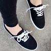Fashion Couple Canvas Shoes Simple Style Sneaker Outdoor Light Walking Shoes Lace-Up Flats Adolescents Student Casual Canvas Shoes Tenis