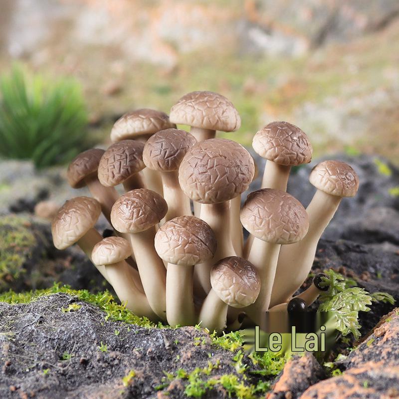 Cross-Border Mushroom Keyring Toy: Shiitake, White Death Cap, Enoki, Matsutake, Amanita Muscaria.