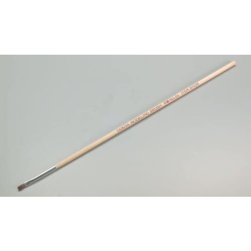 Tamiya Makeup Material Series No.28 Modeling Brush Flat Brush No.01 87028