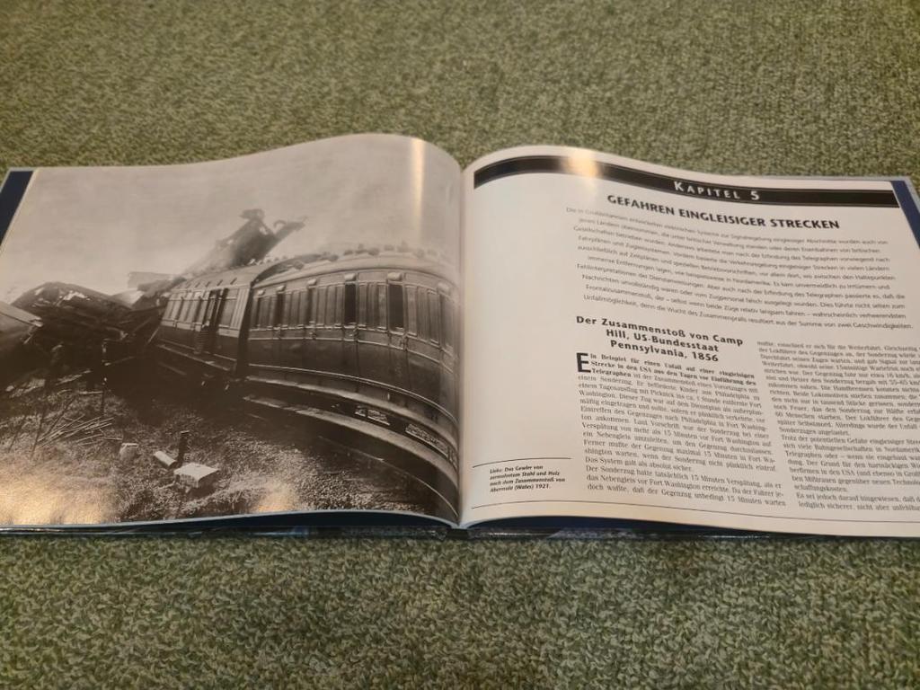 [USED] Rare book: World Railway Accidents Photo Collection, German edition, hardcover