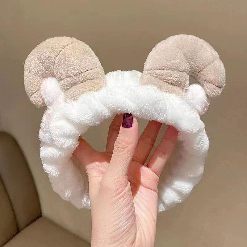 Women Cartoon Kawaii Plush Elastic Hair Bands Soft Wash Face Hairbands Headband Hair Accessories Girls Sweet Cute Headwear