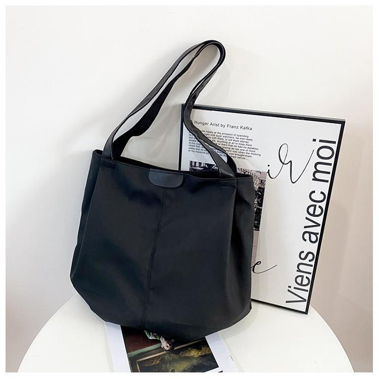 Korean Style Nylon Shoulder Bag For Shopping And Outings With Internal Pocket