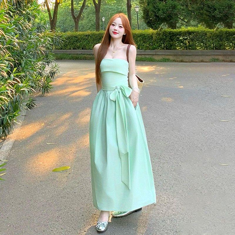 2026 Sommer Französisch Minzgrün Bandeau-Kleid: Damen Off-Shoulder Taillenbetontes Strandurlaub Langkleid