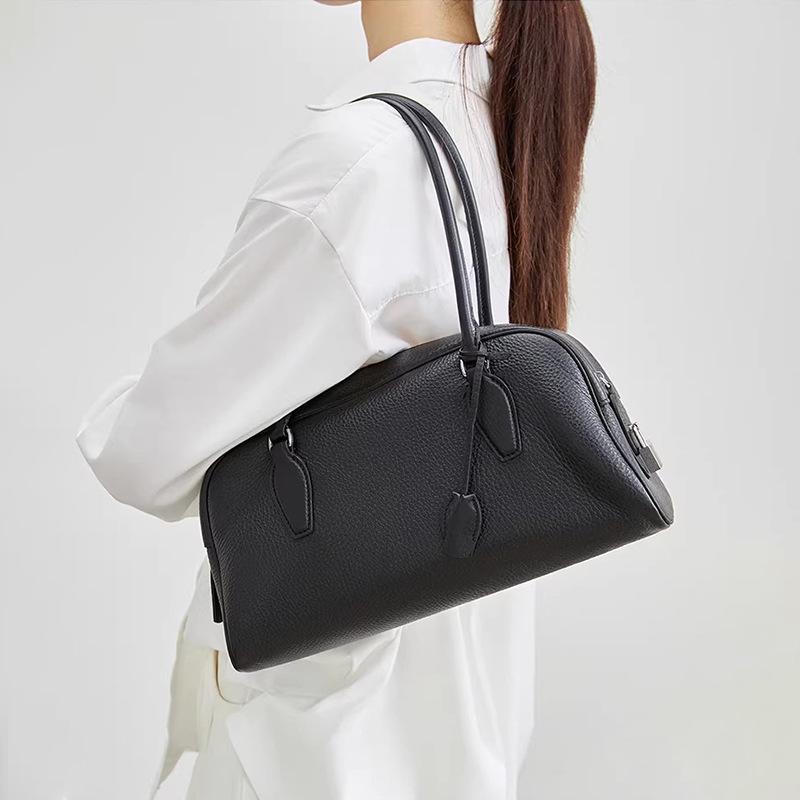 First Layer Cowhide Boston Bowling Bag Simple Women's Row Large Capacity Leather Commuter Underarm Shoulder Pillow Bag