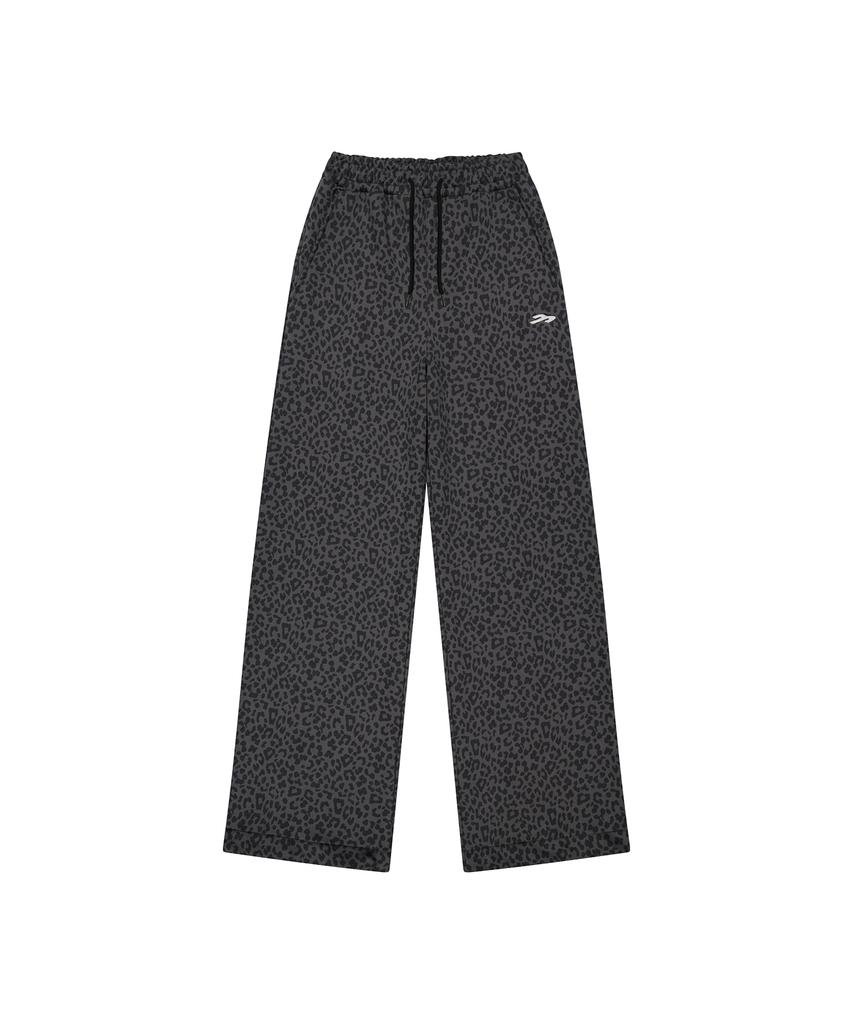 Tansanmageunesyum Juyoung X Tansan Studded Sweatpants (Leopard Charcoal)