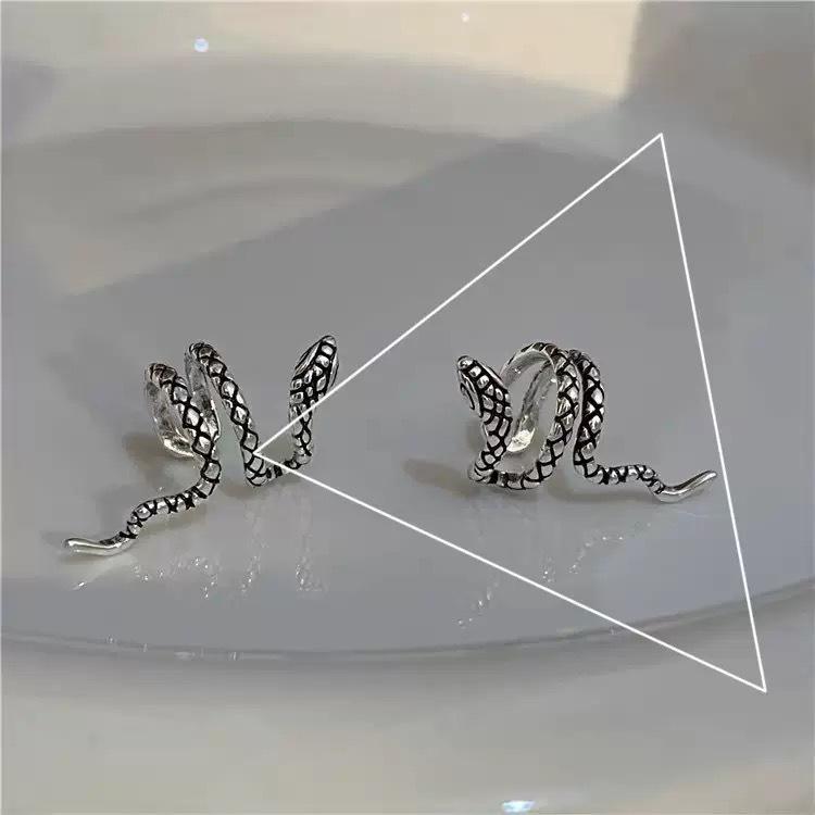 Painless Men's Ear Cuff: Vintage Chic, Niche Design, No Piercing Required
