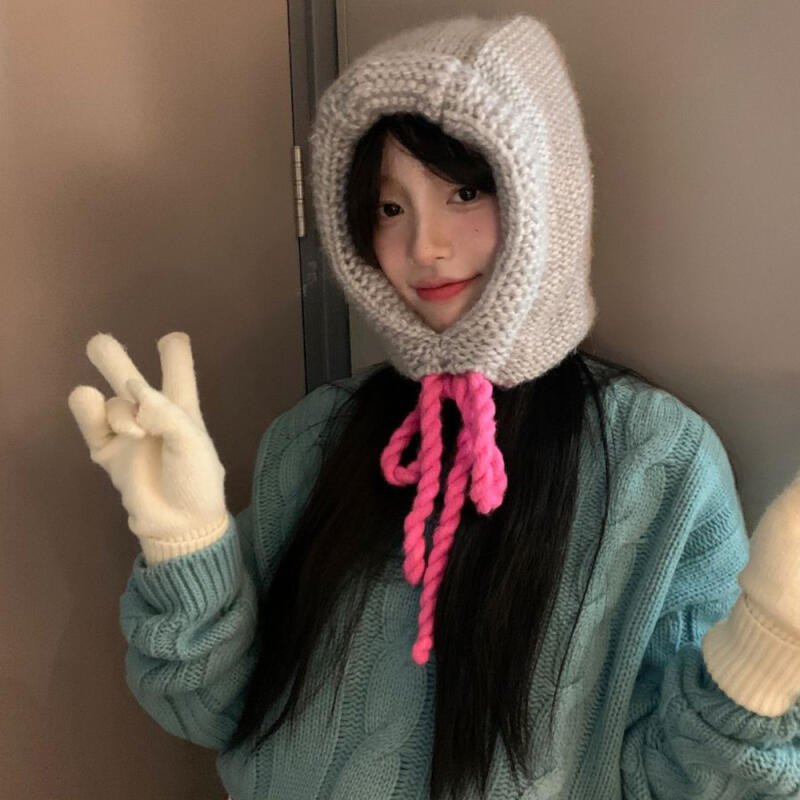 Twin-color twisted knit bonnet hat in gray GRAY